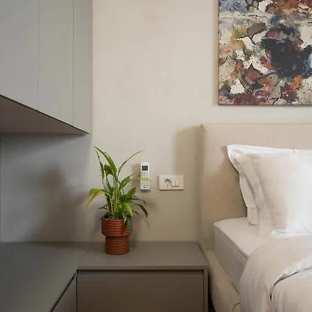 Ee Homes - Curated Design, Tub Skyline Views * Tirana