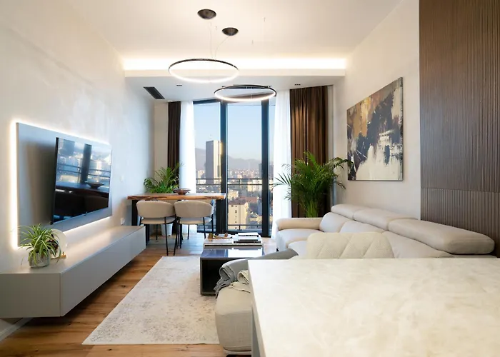 Apartment Ee Homes - Curated Design, Tub Skyline Views