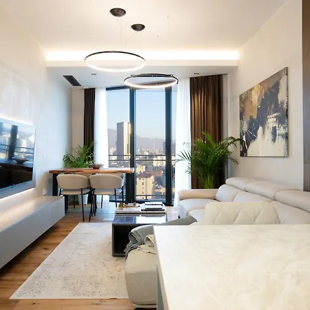 Apartament Ee Homes - Curated Design, Tub Skyline Views